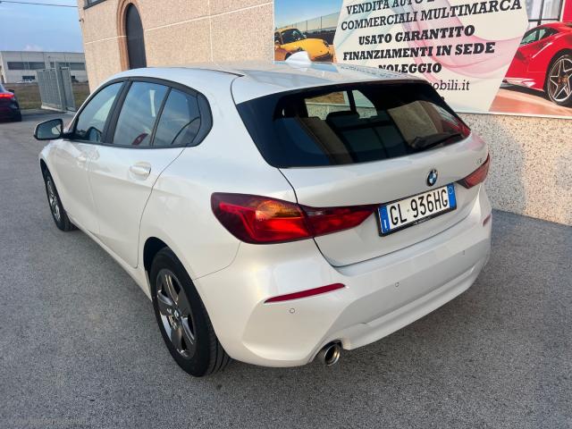 Auto - Bmw 118i 5p. advantage