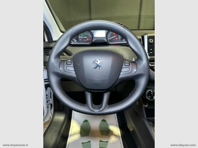 Auto - Peugeot 208 puretech 82 5p. allure