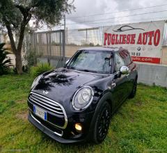 Mini mini cooper d 5 porte