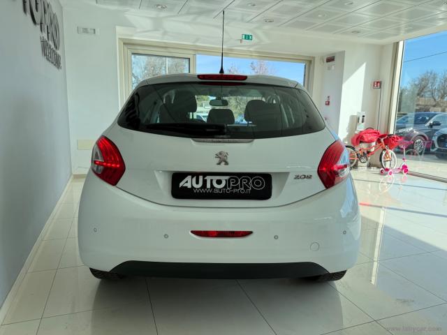 Auto - Peugeot 208 1.2 vti 82 cv 5p. access