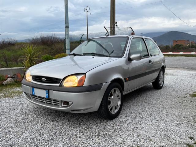 Ford fiesta 1.2i 16v 3p. ghia