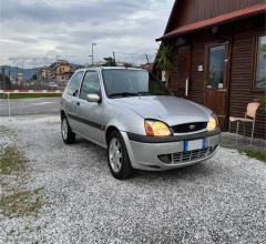 Auto - Ford fiesta 1.2i 16v 3p. ghia