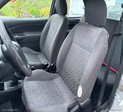 Auto - Ford fiesta 1.2i 16v 3p. ghia