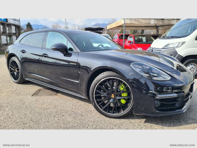 Auto - Porsche panamera 4 e-hybrid sport turismo