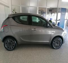 Auto - Lancia ypsilon 1.0 firefly 5p.s&s hyb. eco gold