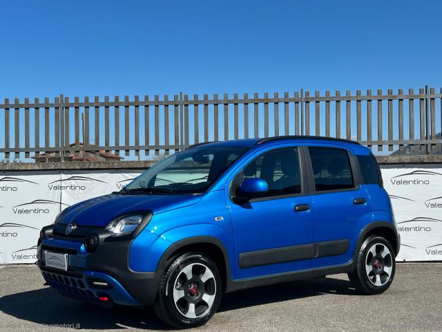 Fiat panda cross 1.0 firefly s&s hybrid