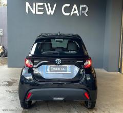 Auto - Toyota yaris 1.5 hybrid 5p. business