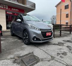 Auto - Peugeot 208 puretech 82 s&s 5p. signature