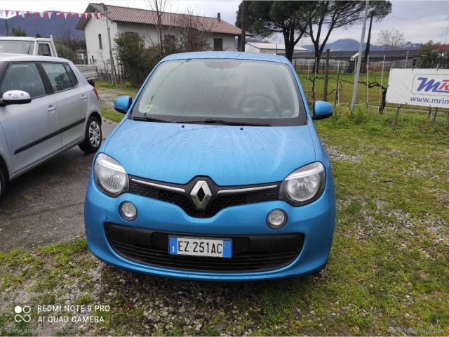 Renault twingo 1.0 sce live