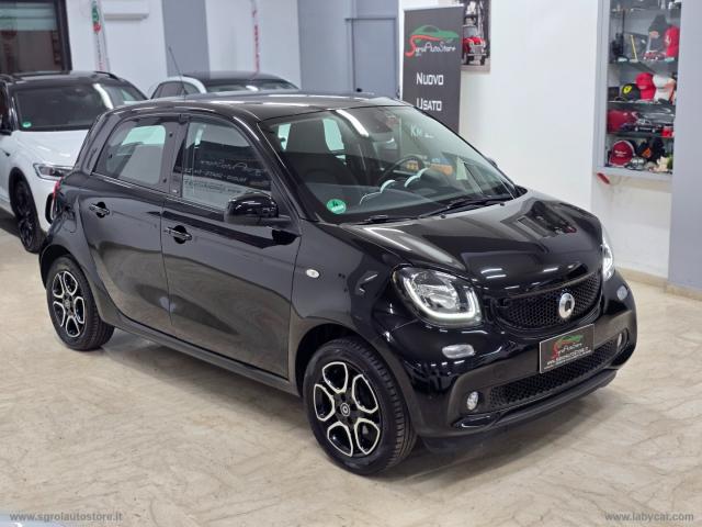 Auto - Smart forfour 70 1.0 prime