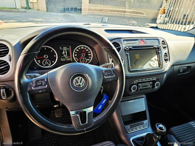 Auto - Volkswagen tiguan 2.0 tdi 140cv 4mot. track & style