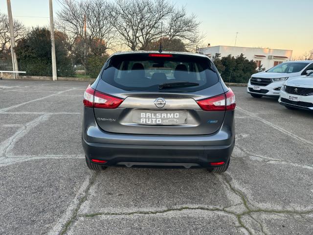 Auto - Nissan qashqai 1.5 dci acenta