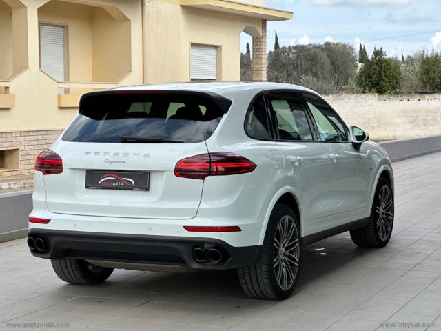 Auto - Porsche cayenne 3.0 diesel