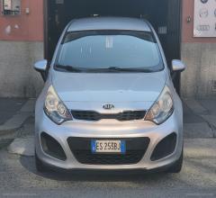 Auto - Kia rio 1.2 cvvt 5p. gpl