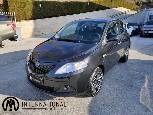 Lancia ypsilon 1.0 firefly 5p.s&s hyb. eco gold