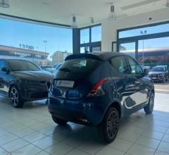 Auto - Lancia ypsilon 1.0 firefly 5p.s&s hyb. eco gold