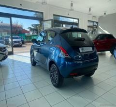 Auto - Lancia ypsilon 1.0 firefly 5p.s&s hyb. eco gold