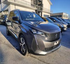 Auto - Peugeot 5008 bluehdi 130 s&s eat8 allure pack