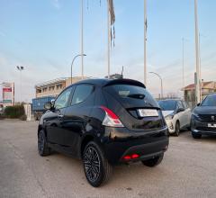 Auto - Lancia ypsilon 1.0 firefly 5p.s&s hyb. eco gold