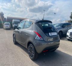 Auto - Lancia ypsilon 1.0 firefly 5p.s&s hyb. eco gold