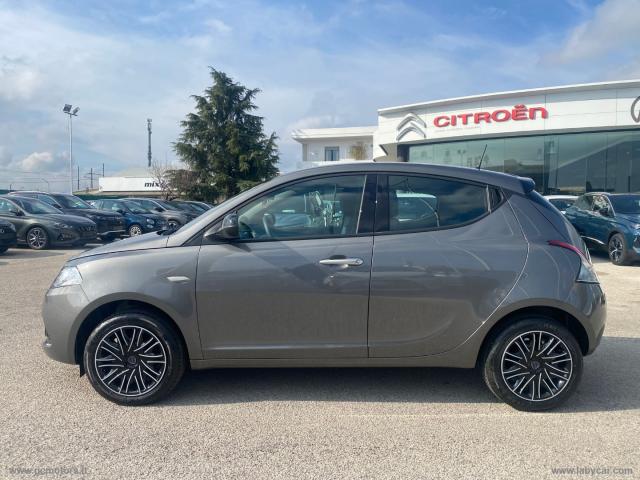 Auto - Lancia ypsilon 1.0 firefly 5p.s&s hyb. eco gold