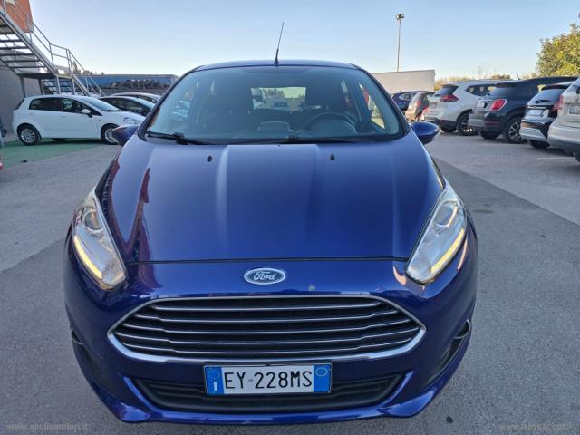 Auto - Ford fiesta 1.4 5p. bz.- gpl titanium