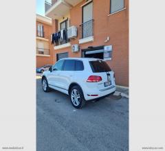 Auto - Volkswagen touareg 3.0 tdi 245 cv tip. bluem.techn.