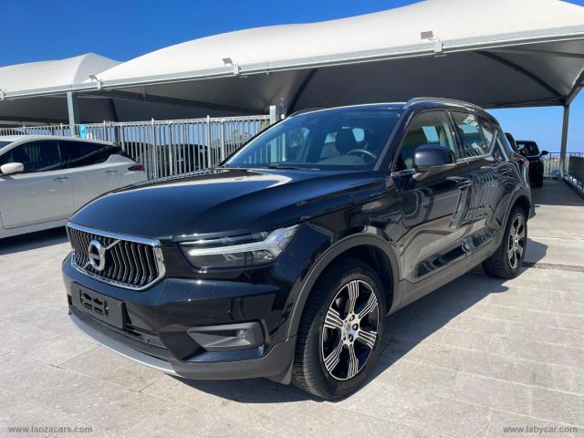 Auto - Volvo xc40 d3 awd momentum