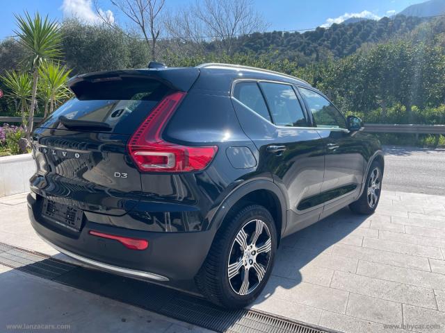 Auto - Volvo xc40 d3 awd momentum