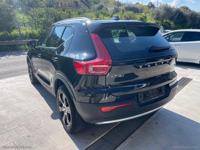 Auto - Volvo xc40 d3 awd momentum