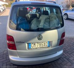 Auto - Volkswagen touran 1.9 tdi 105cv trendline