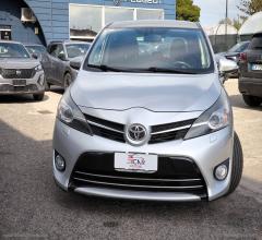 Auto - Toyota verso 1.6 d-4d style