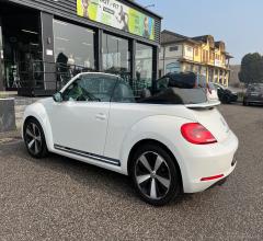 Auto - Volkswagen maggiolino cabrio 1.4 tsi dsg sport