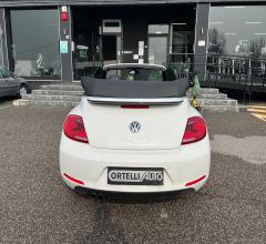 Auto - Volkswagen maggiolino cabrio 1.4 tsi dsg sport