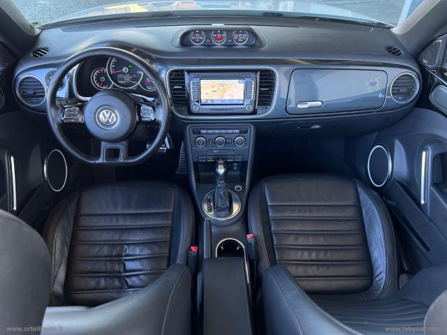 Auto - Volkswagen maggiolino cabrio 1.4 tsi dsg sport