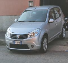 Auto - Dacia sandero 1.2