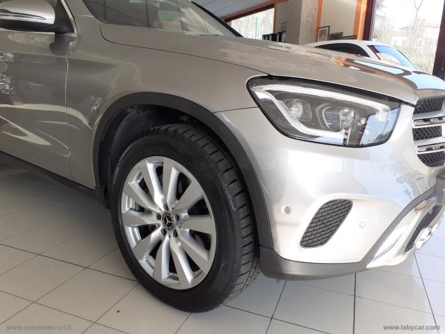 Auto - Mercedes-benz glc 220 d 4matic business