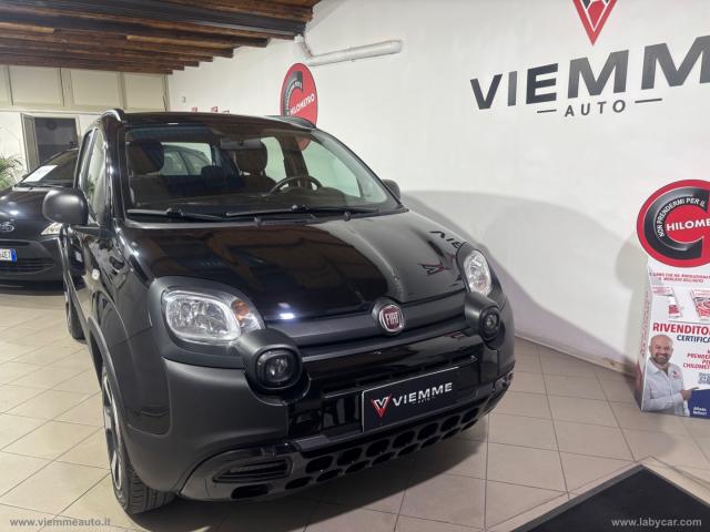 Fiat panda cross 1.0 firefly s&s hybrid