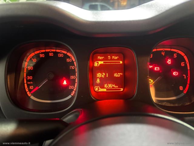 Auto - Fiat panda cross 1.0 firefly s&s hybrid