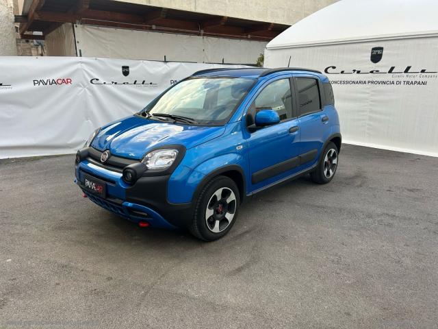 Fiat panda cross 1.0 firefly s&s hybrid