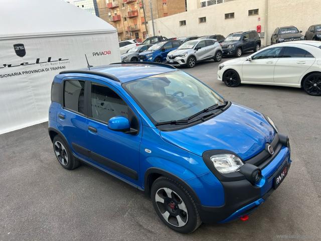 Auto - Fiat panda cross 1.0 firefly s&s hybrid