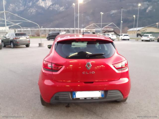 Auto - Renault clio 1.2 75 cv 5p. zen