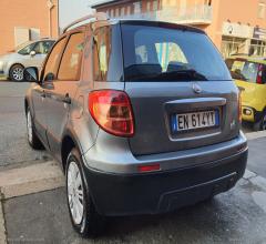 Auto - Fiat sedici 1.6 4x2