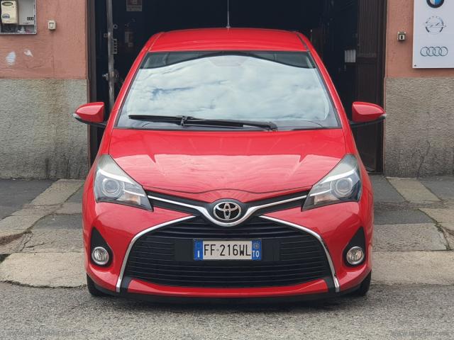 Auto - Toyota yaris 1.0 5p. lounge