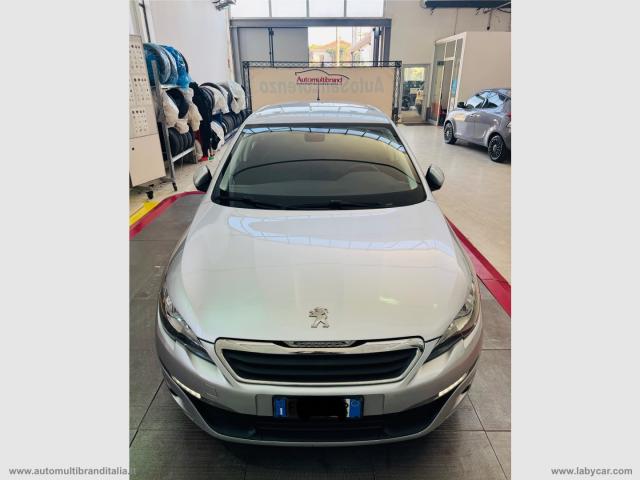 Auto - Peugeot 308 bluehdi 120 s&s business