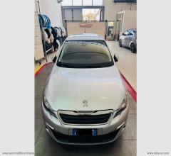 Auto - Peugeot 308 bluehdi 120 s&s business