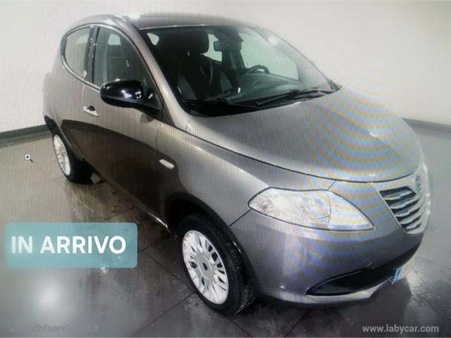 Lancia ypsilon 0.9 t.air 85cv 5p.met.ec.silver