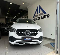 Auto - Mercedes-benz gla 200 d automatic business