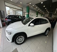 Auto - Mercedes-benz gla 200 d automatic business