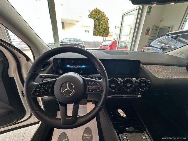 Auto - Mercedes-benz gla 200 d automatic business